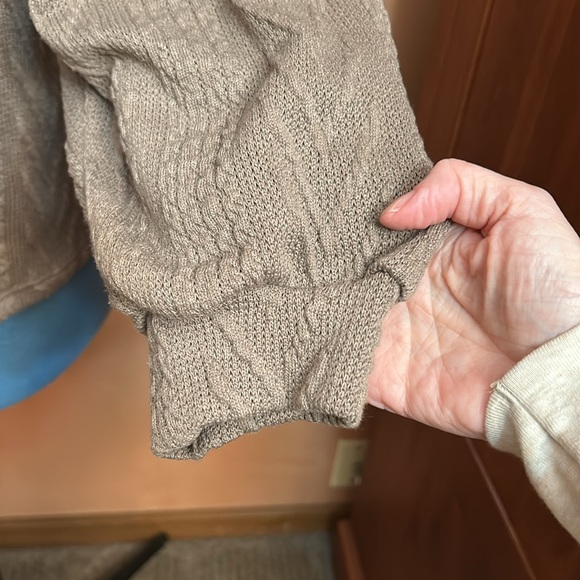 Cherish Textured Top Tan/Taupe Medium - Picture 5 of 7